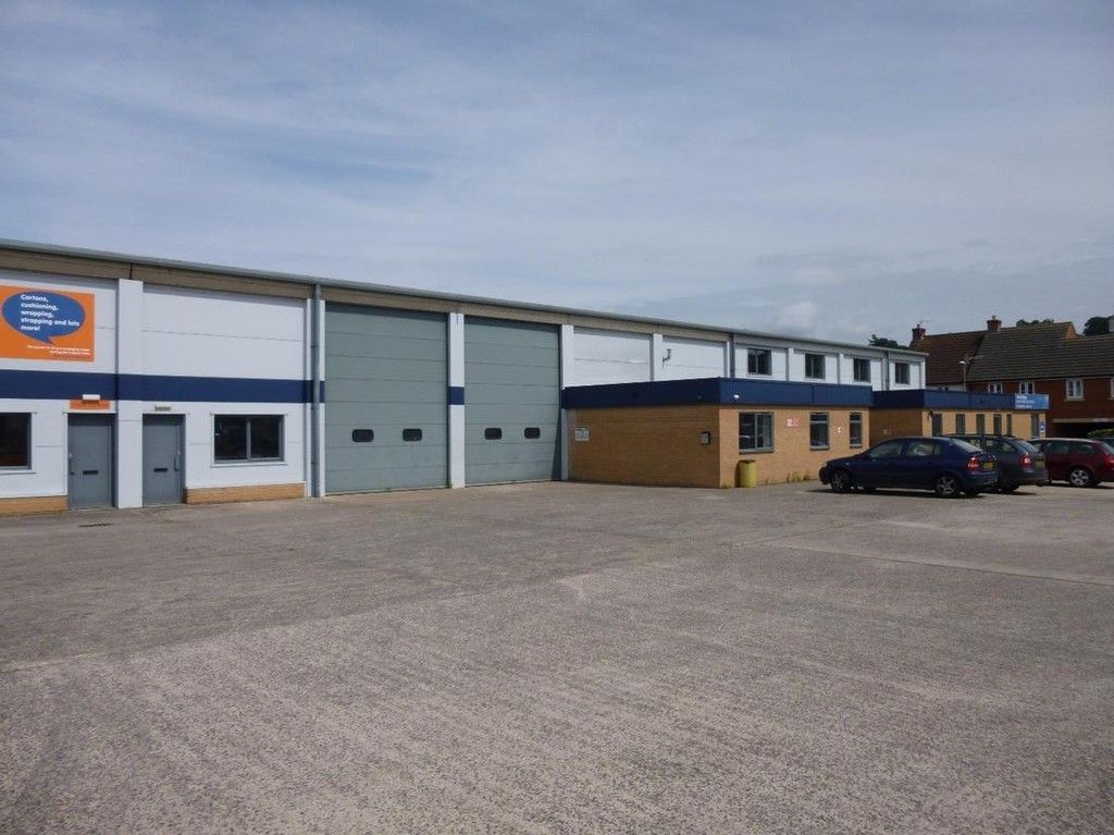 Commercial unit to rent, Units &, Seaton Mews West Hendford, Seaton Mews, Yeovil, BA20 2AG