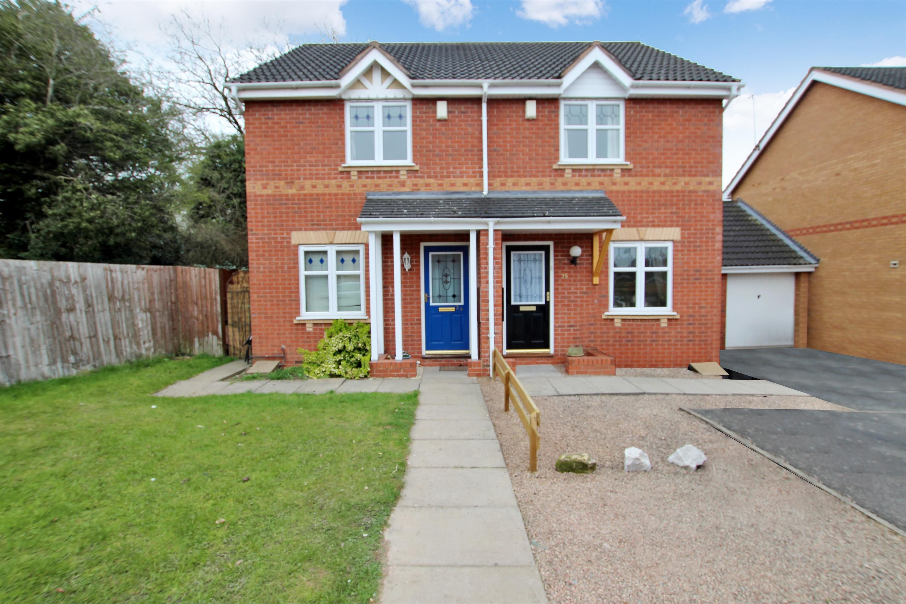 2 bedroom house to rent, Marchwood Close, Redditch B, B97 6TX