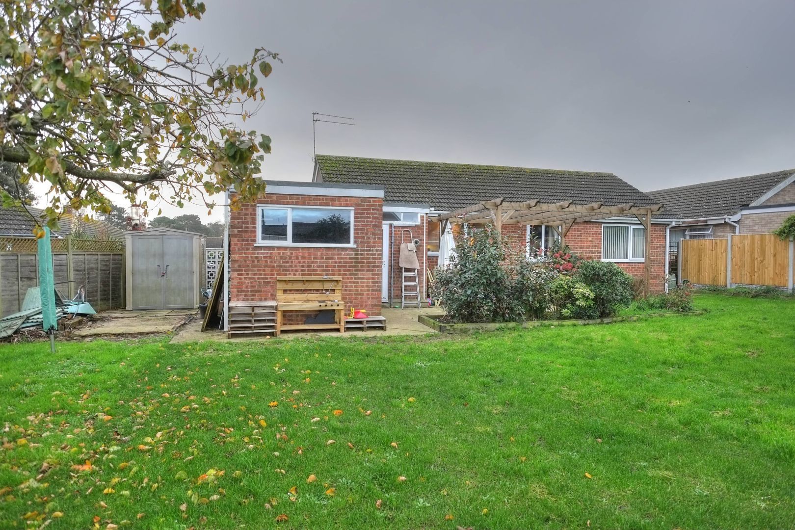 3 bedroom detached bungalow for sale, Yare Close, CaisterOnSea, Great Yarmouth NR, NR30 5RR