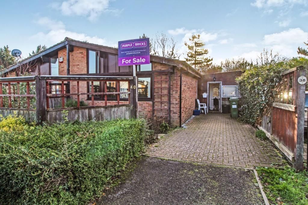 2 bedroom semidetached bungalow for sale, Bessemer Court, Milton