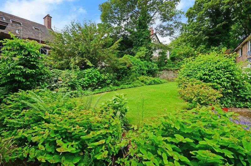 2 bedroom flat for sale, Riverdale Road, Sheffield, S10 3FA