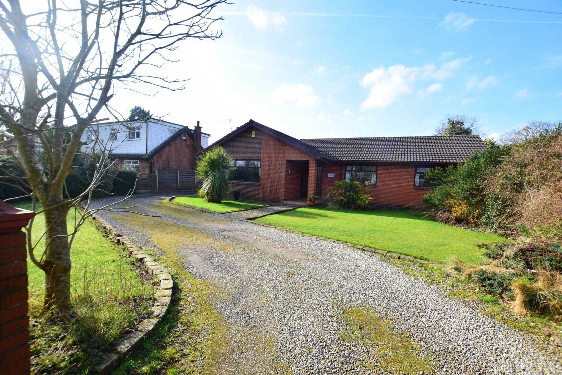 4 bedroom detached bungalow for sale, The Hollies, Lower Lane