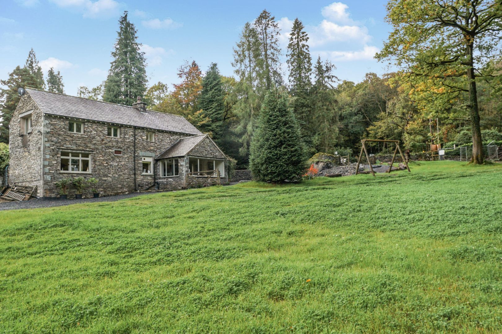 4 bedroom detached house for sale, Lakeside, Ulverston LA, LA12 8AU