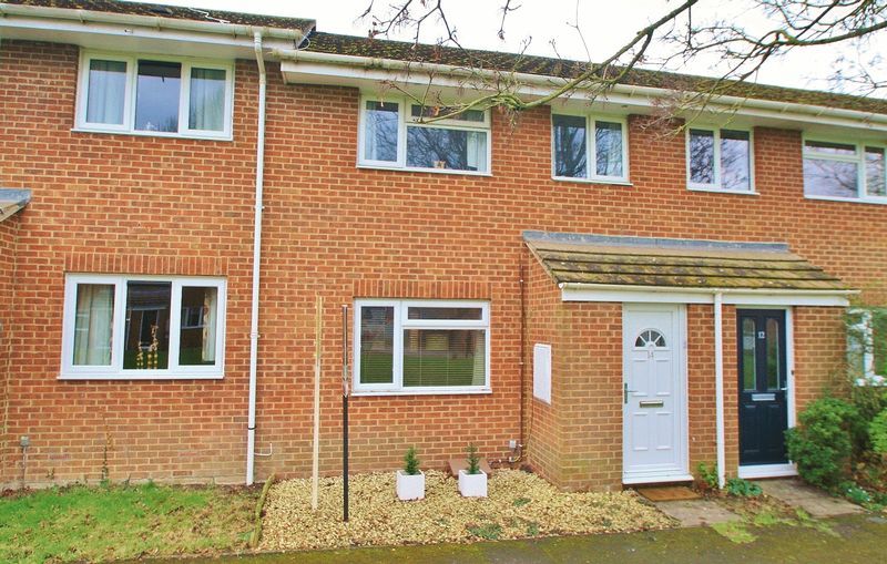 3 bedroom terraced house for sale, Grays Close, Chalgrove, Oxford OX