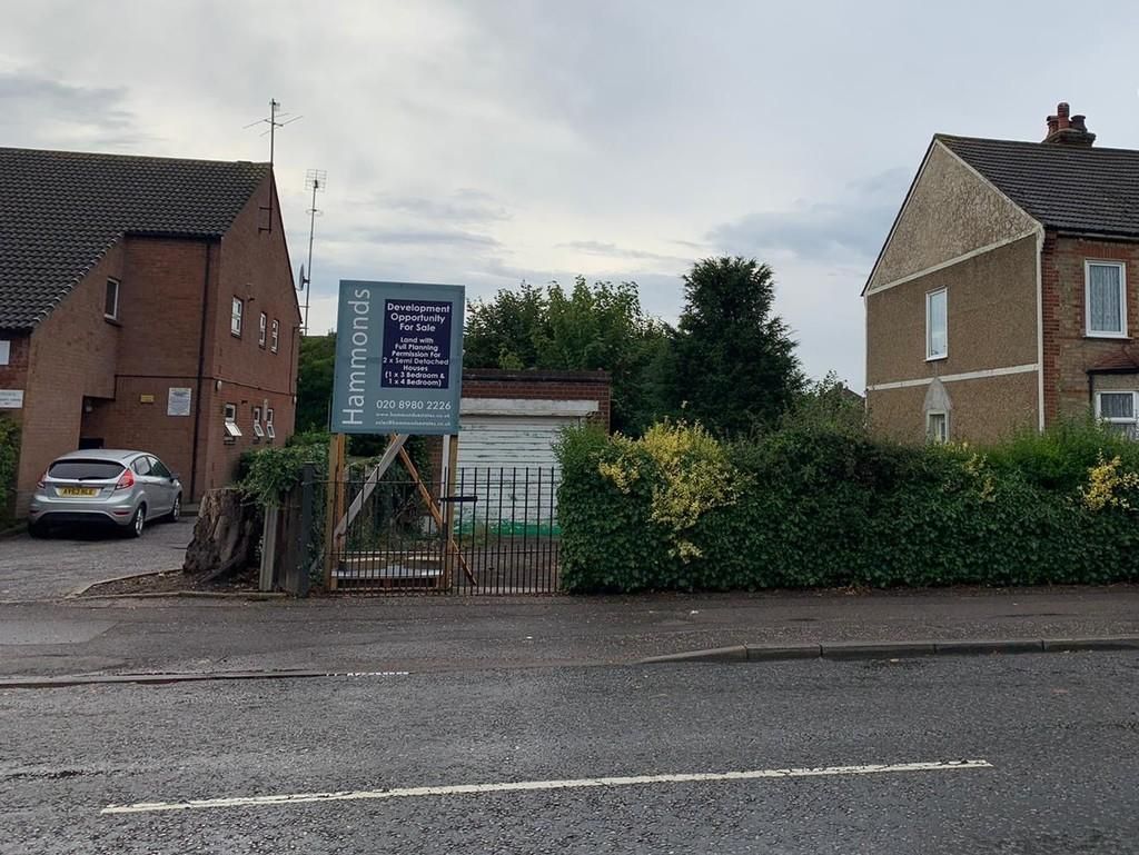 Land for sale, Mill Road, Aveley, RM15 4SL