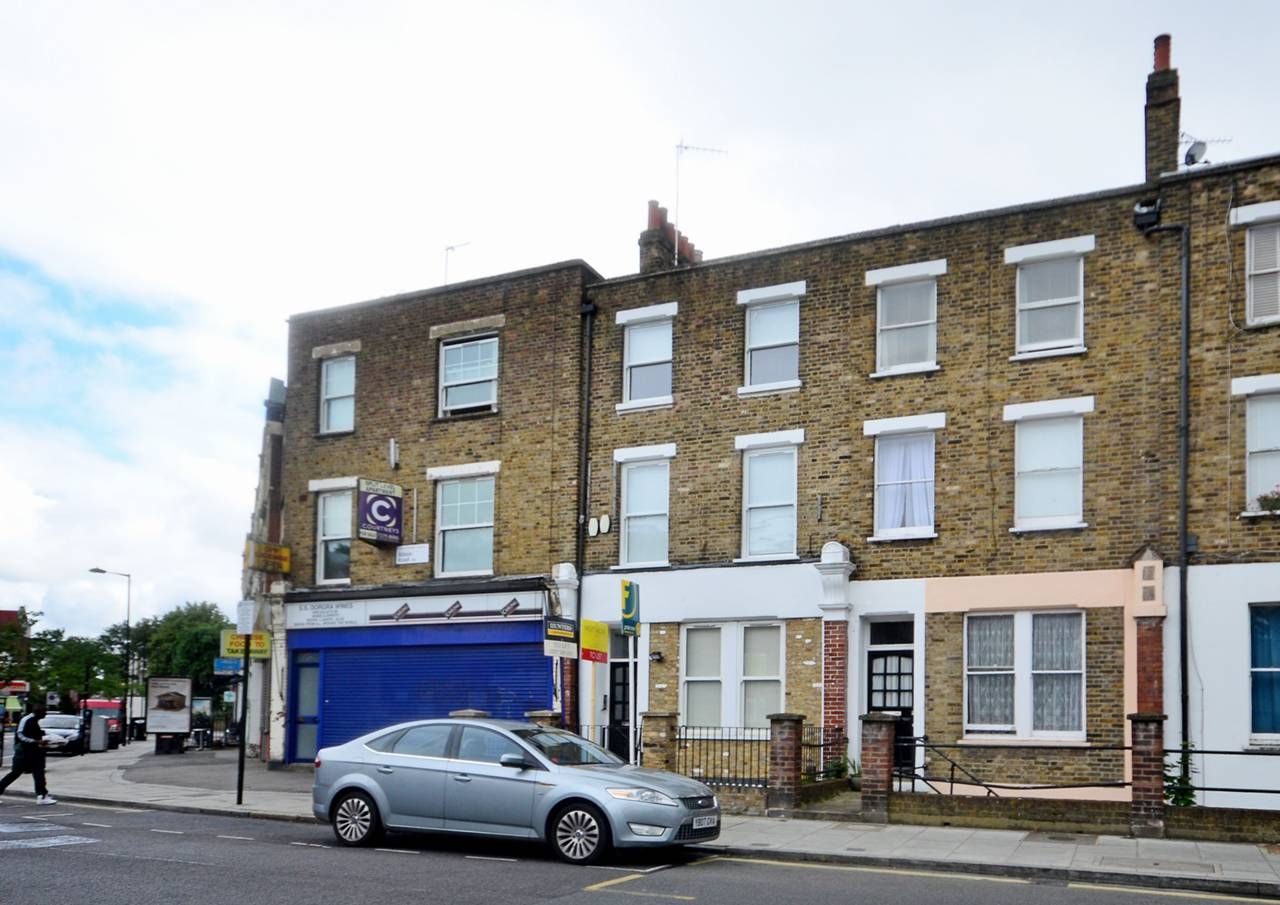 2 bedroom to rent, Albion Road, Stoke Newington, N16 9PA