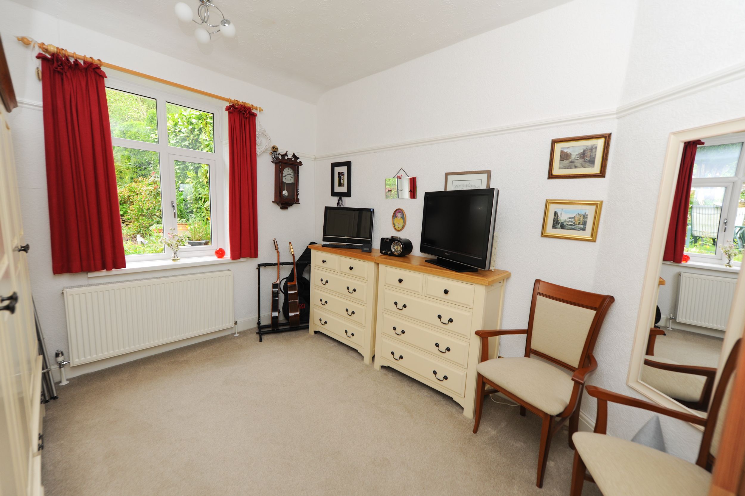 2 bedroom detached bungalow for sale, Handley Road, New Whittington