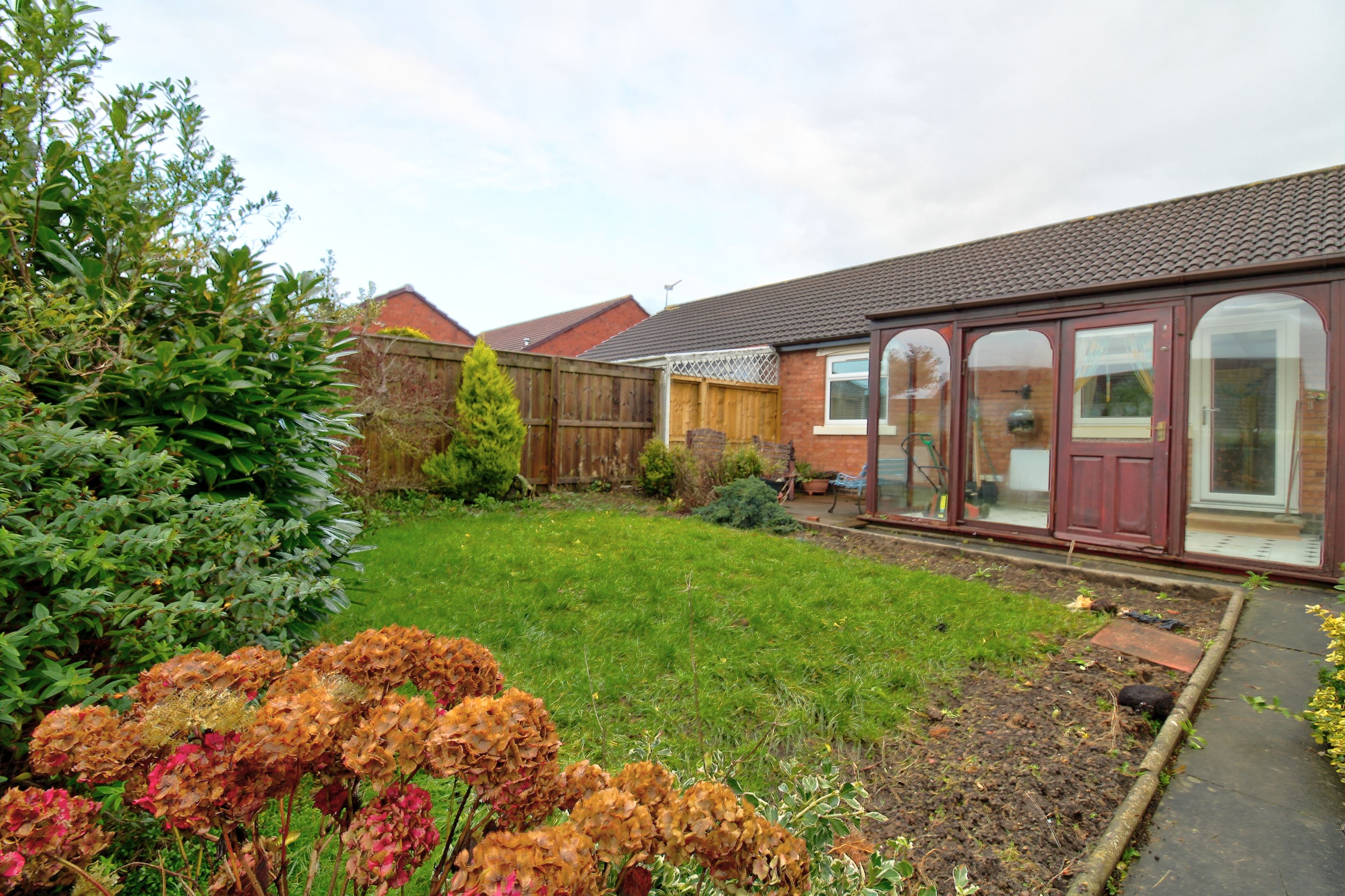 2 bedroom bungalow for sale, Burlington Court, Wallsend NE, NE28 9YH