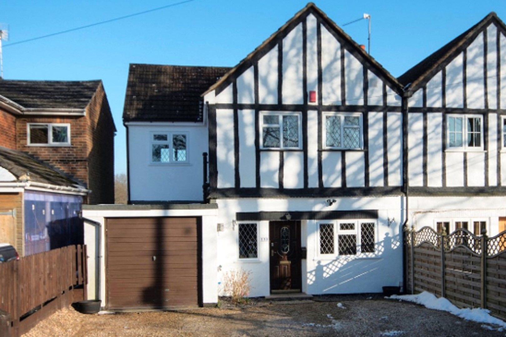 3 bedroom semidetached house for sale, Colemans Moor Road, Woodley