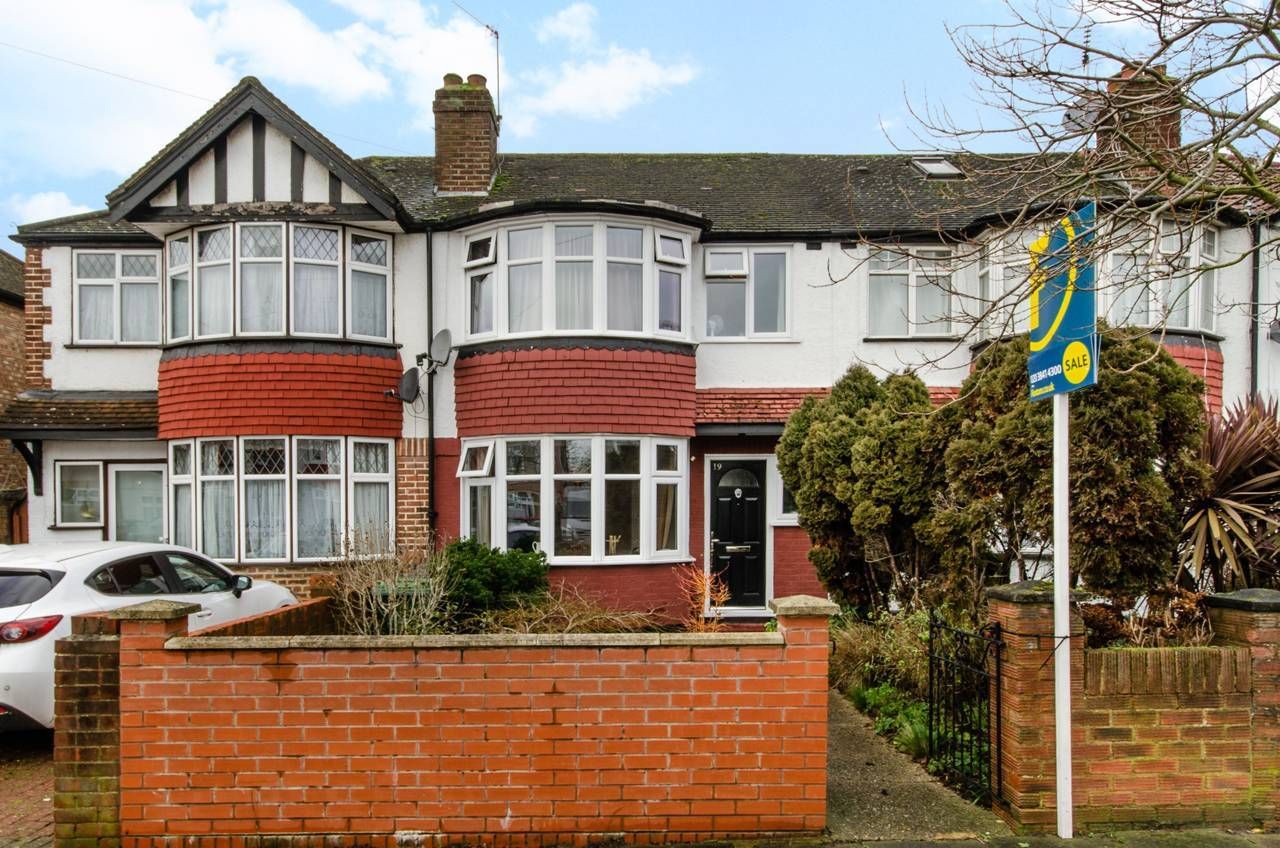 3 bedroom terraced house for sale, Scorton Avenue, Perivale, UB6 8LA