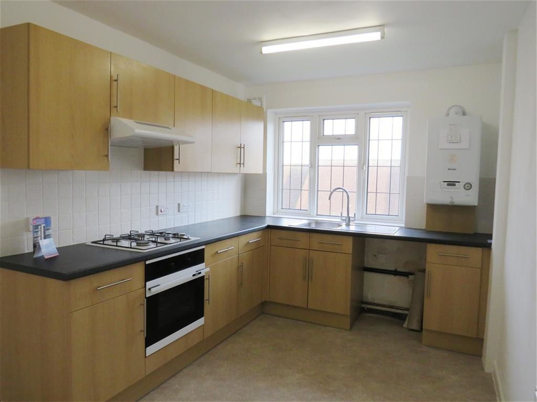 2 bedroom apartment to rent, King VI Mansions, Court Farm Road, Hove, BN3 7QW