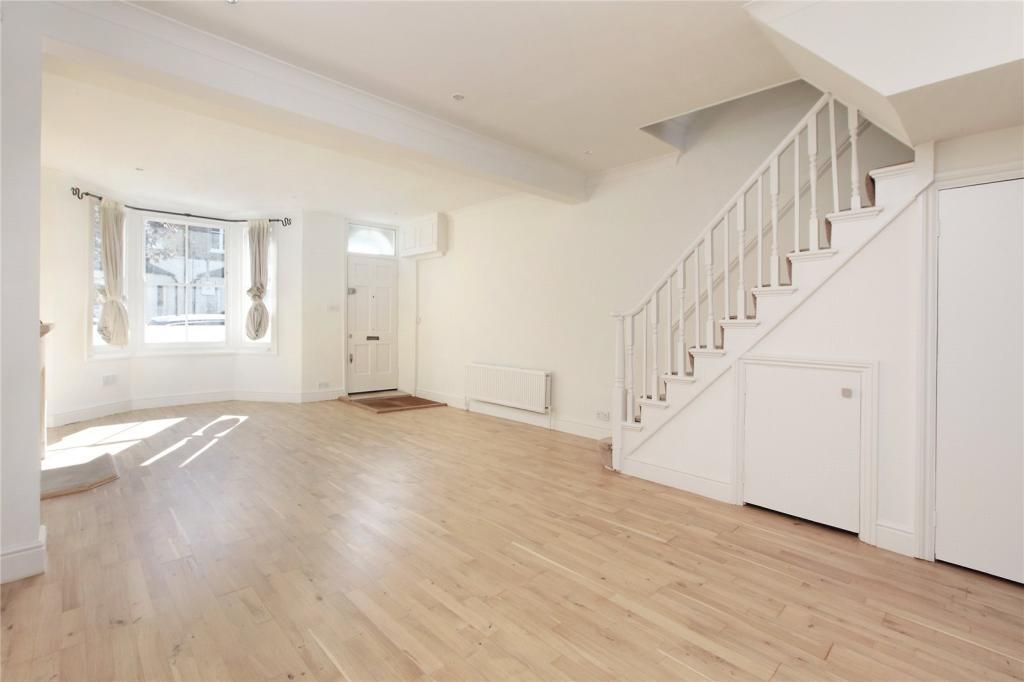 4 bedroom terraced house to rent, Atherton Street, Battersea, London, SW11 2JE