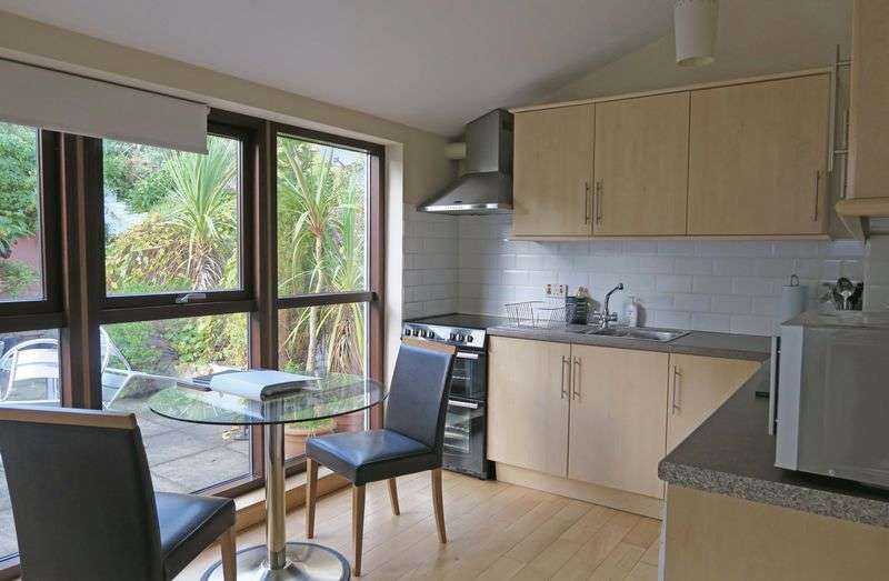 3 bedroom cottage for sale, Harbour Street, Plockton, IV52 8TG