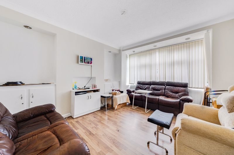 3 bedroom terraced house for sale, Pollards Hill South, London SW, SW16 4NB