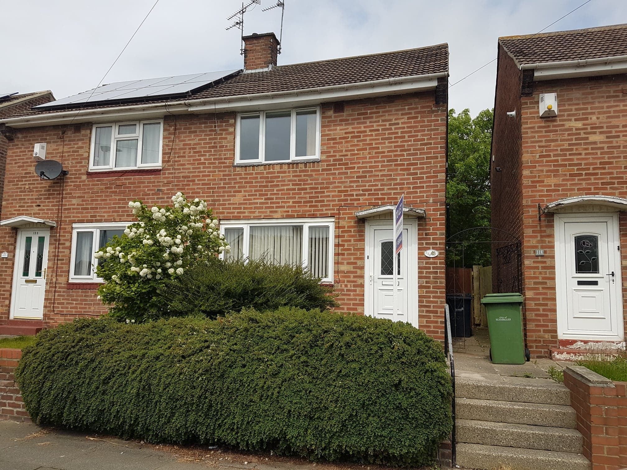 2 bedroom semidetached house to rent, Galashiels Road, Sunderland, SR4 8JN