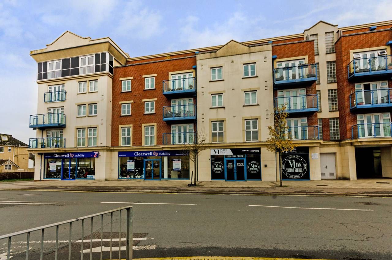 2 bedroom flat for sale, Metro Apartments, Woking, GU, GU21 6LF