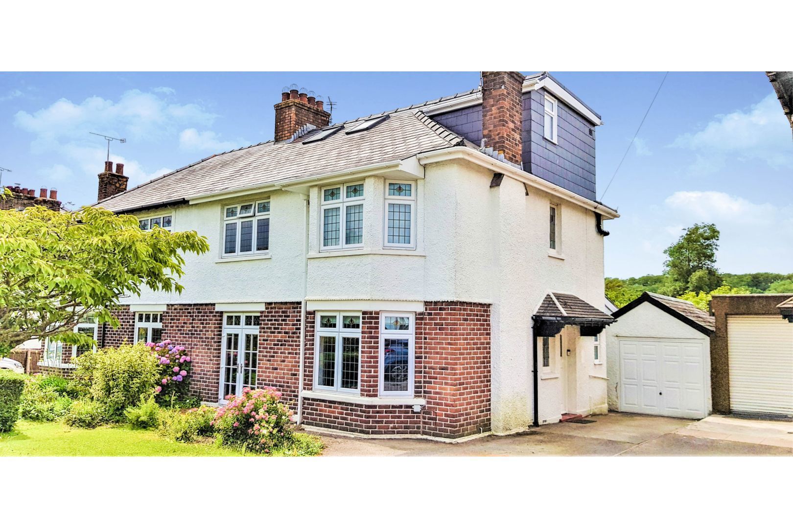 4 bedroom semidetached house for sale, Bowham Avenue, Bridgend CF