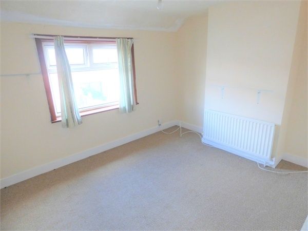 3 Bedroom Terraced House To Rent Bedford Avenue Hayes