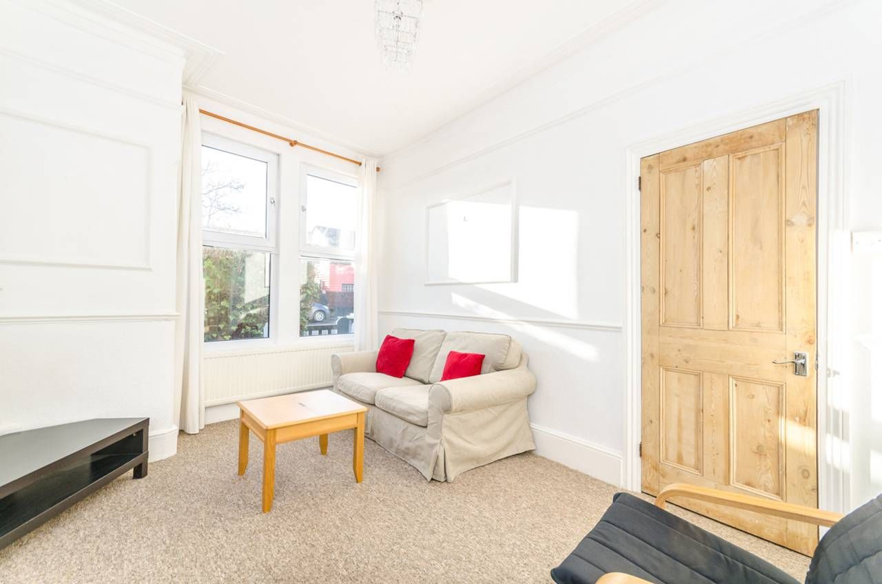 1 bedroom flat to rent, Charlton Road, Charlton, SE, SE7 7EZ