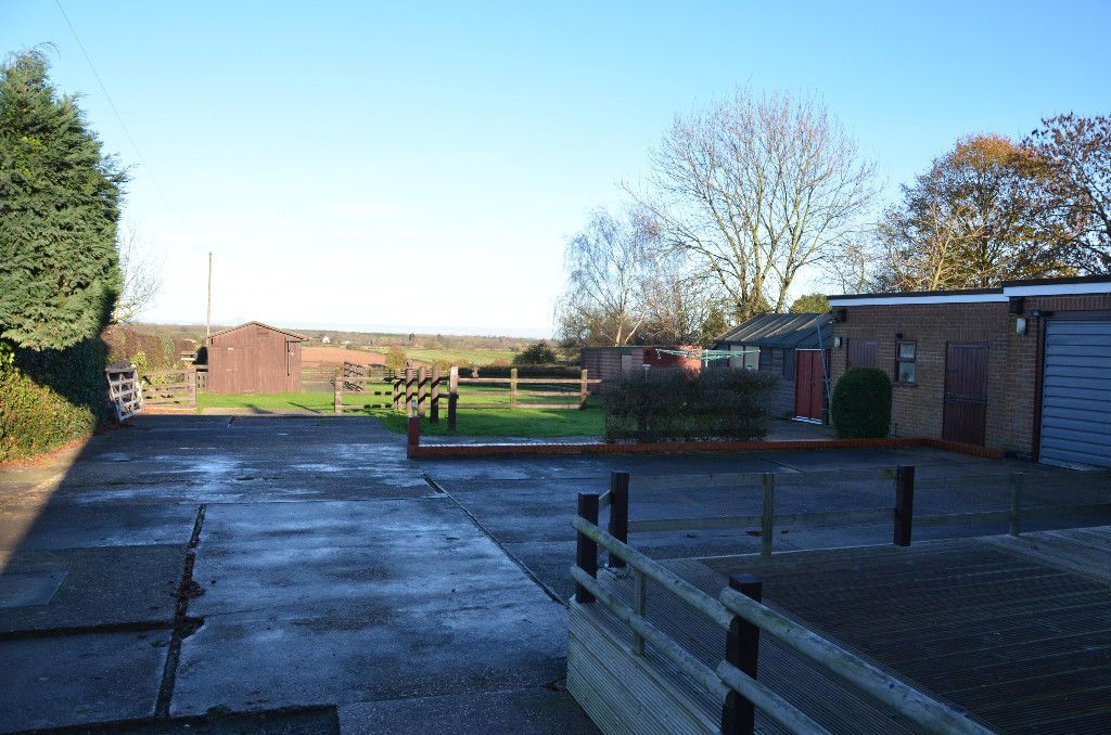 3 bedroom house to rent, Spring Lane, Nottingham, NG3 5RQ