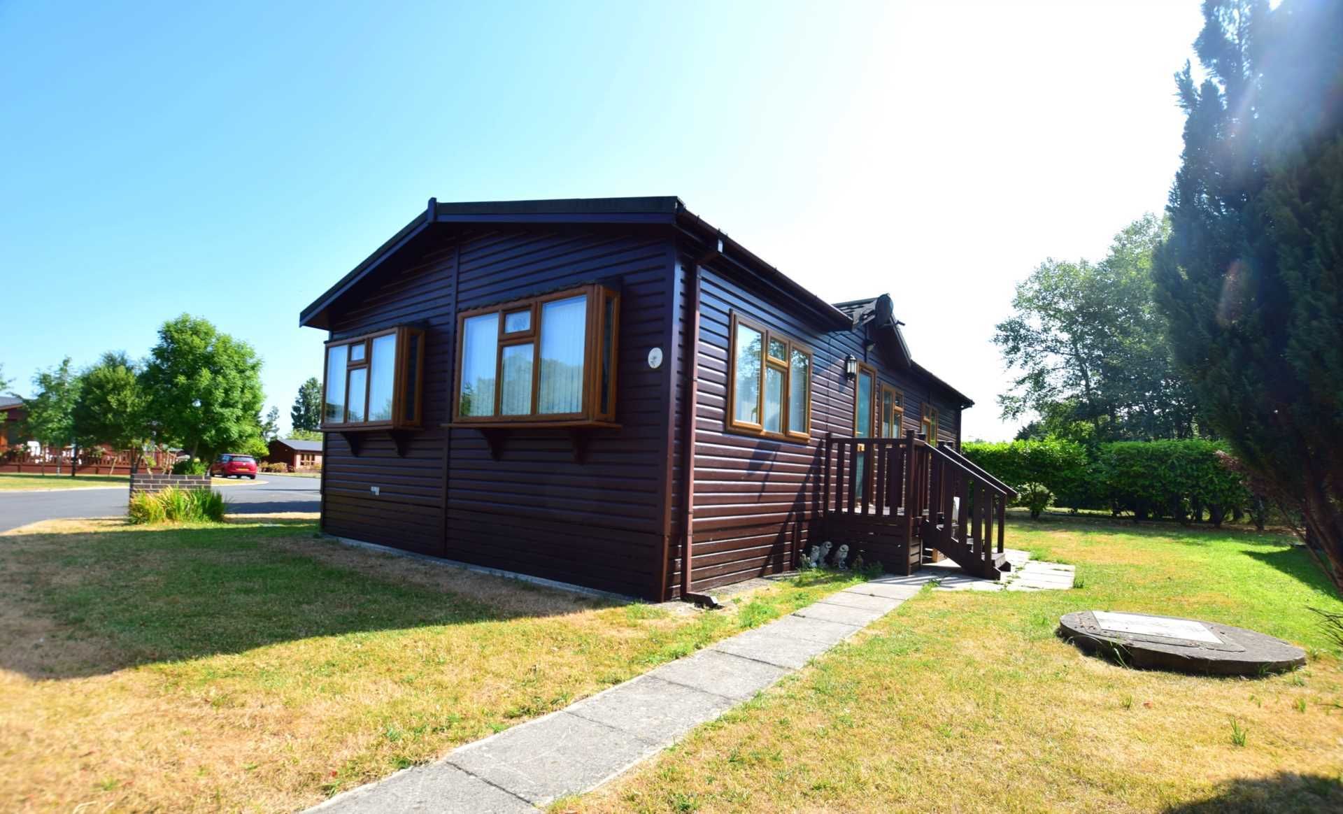 2 bedroom park home for sale, Lytham Road, Lytham St Annes, FY8 4NA