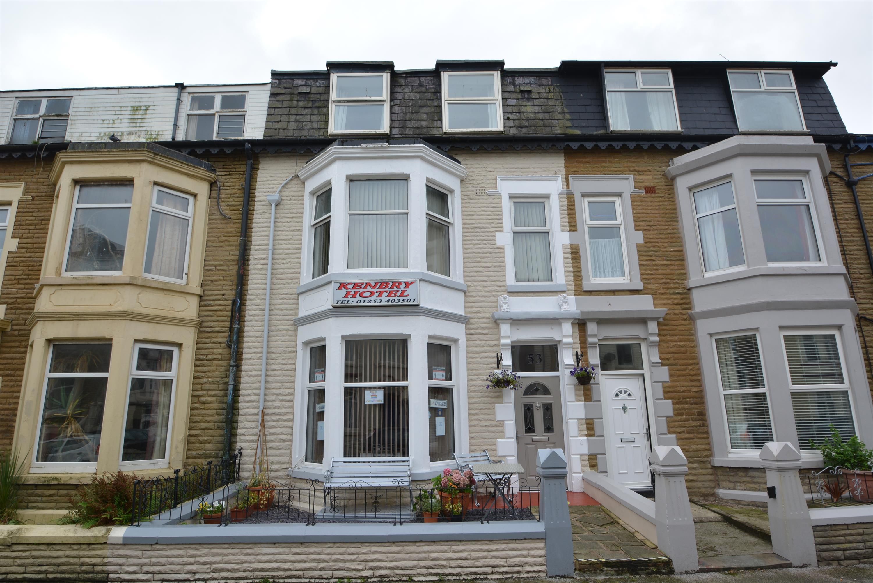 5 bedroom terraced house for sale, Osborne Road, Blackpool, FY4 1HQ