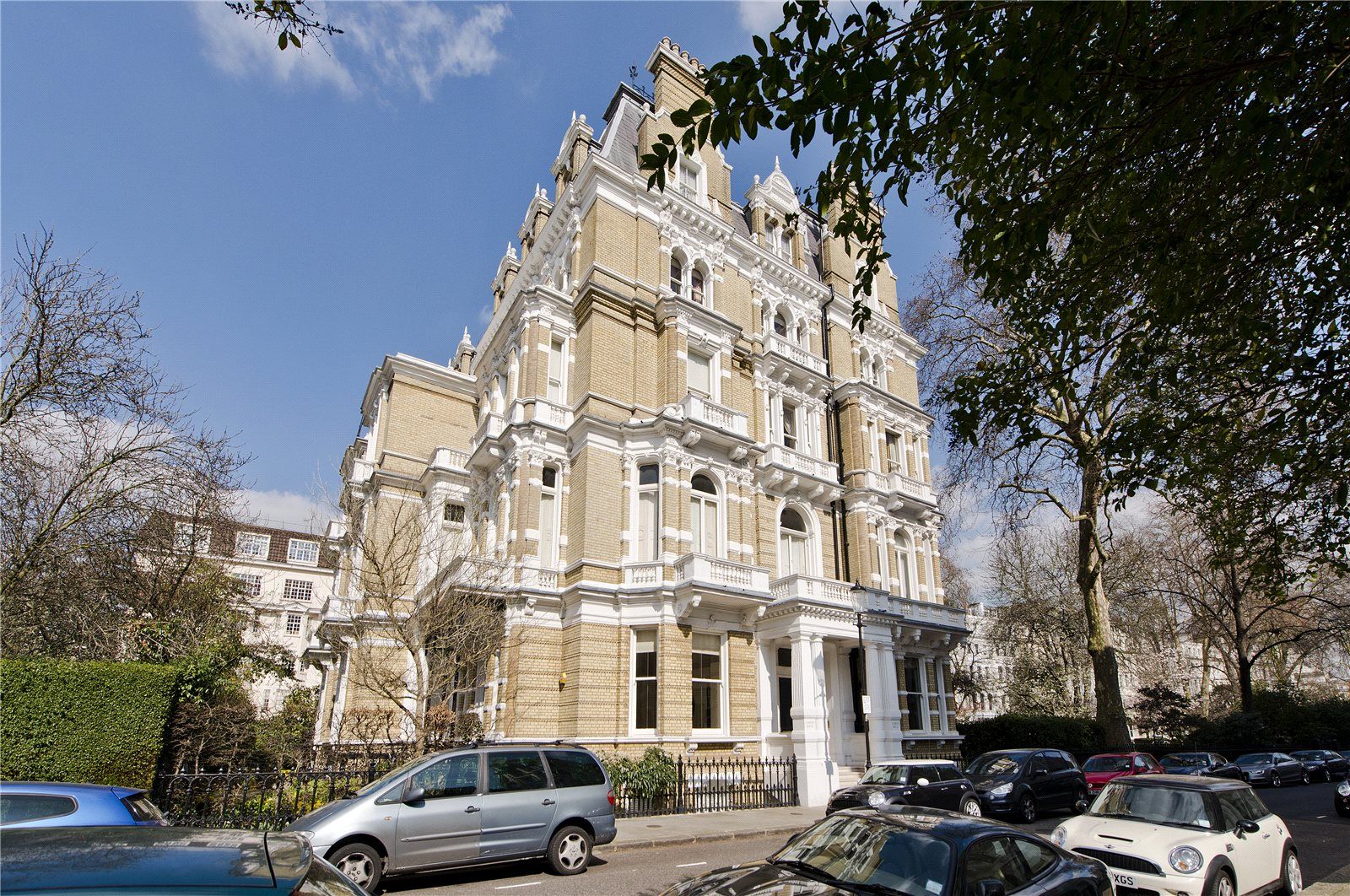 1 bedroom flat to rent, Garden House, Cornwall Gardens, South