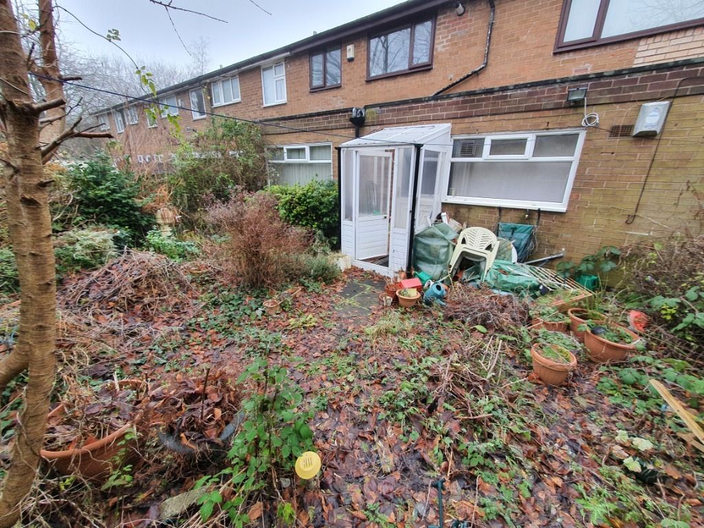 2 bedroom flat for sale, Clevedon Road, Oldham, OL9 0AH