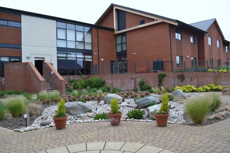 2 bedroom flat for sale, Oakland Village, Hall Farm Road, Swadlincote