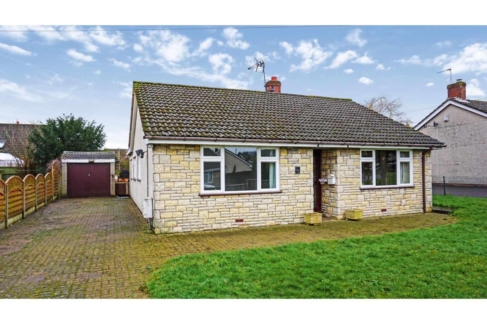 4 bedroom detached bungalow for sale, Wirewood Crescent, Chepstow NP