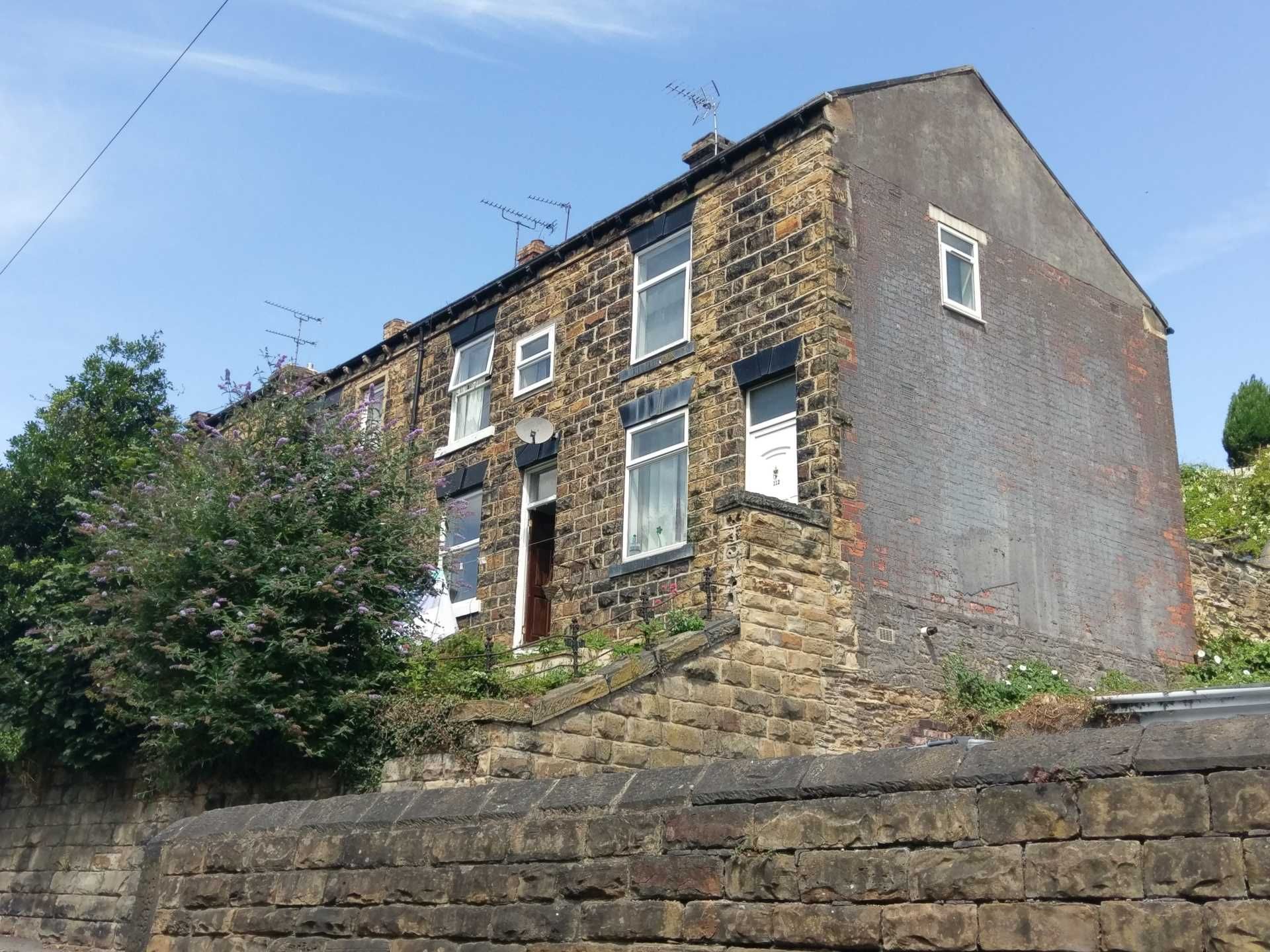 2 bedroom terraced house to rent, Bank Street, Leeds, LS27 9DW