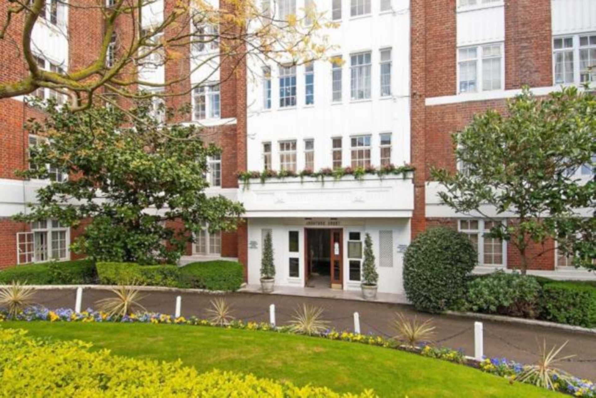 1 bedroom apartment to rent, Abbey Road, London, NW8 9DP