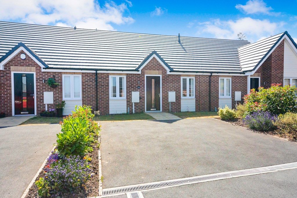 2 bedroom bungalow for sale, Woodlands Way, Spion Kop, Mansfield, NG20 0FN