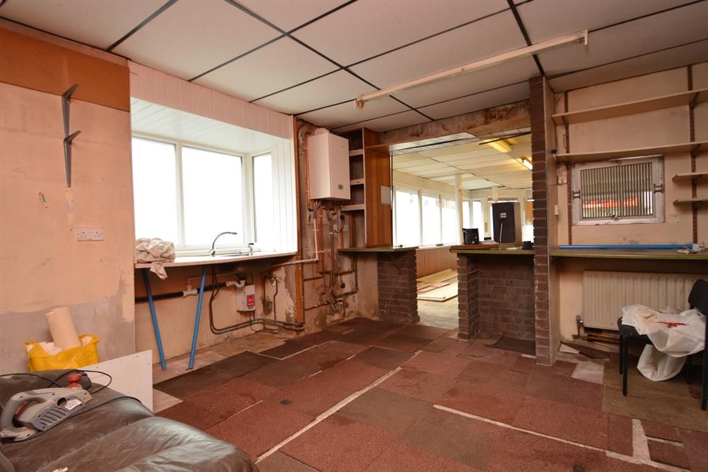1 bedroom commercial property for sale, Milbourne Street, Blackpool