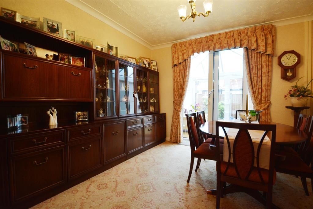 3 bedroom semidetached house for sale, Primrose Avenue, Blackpool, FY4