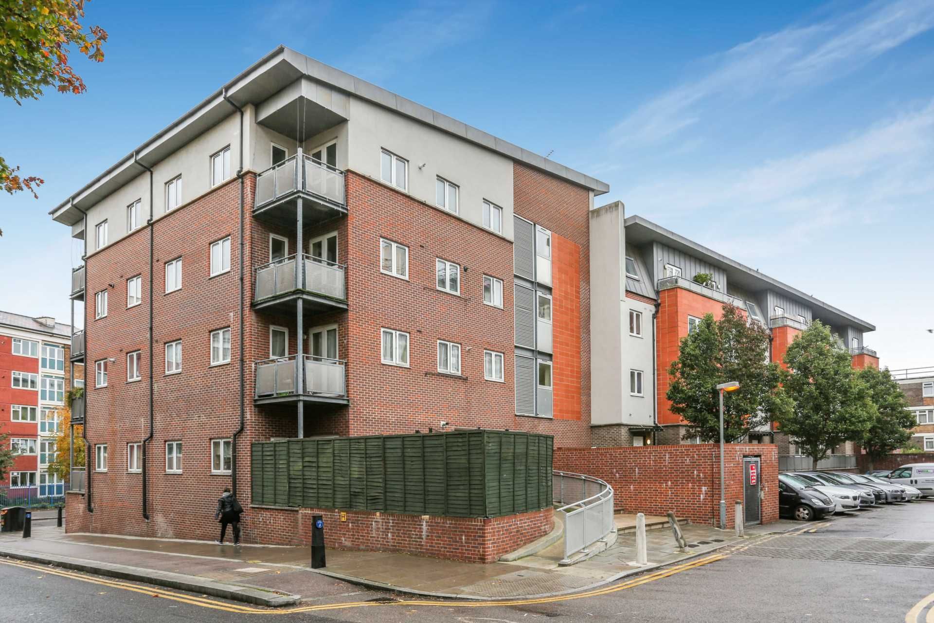 2 bedroom apartment for sale, Bradstock Road, London, E9 5DL