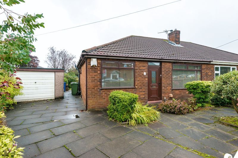 2 bedroom bungalow for sale, Bradley Hall Trading, Bradley Lane