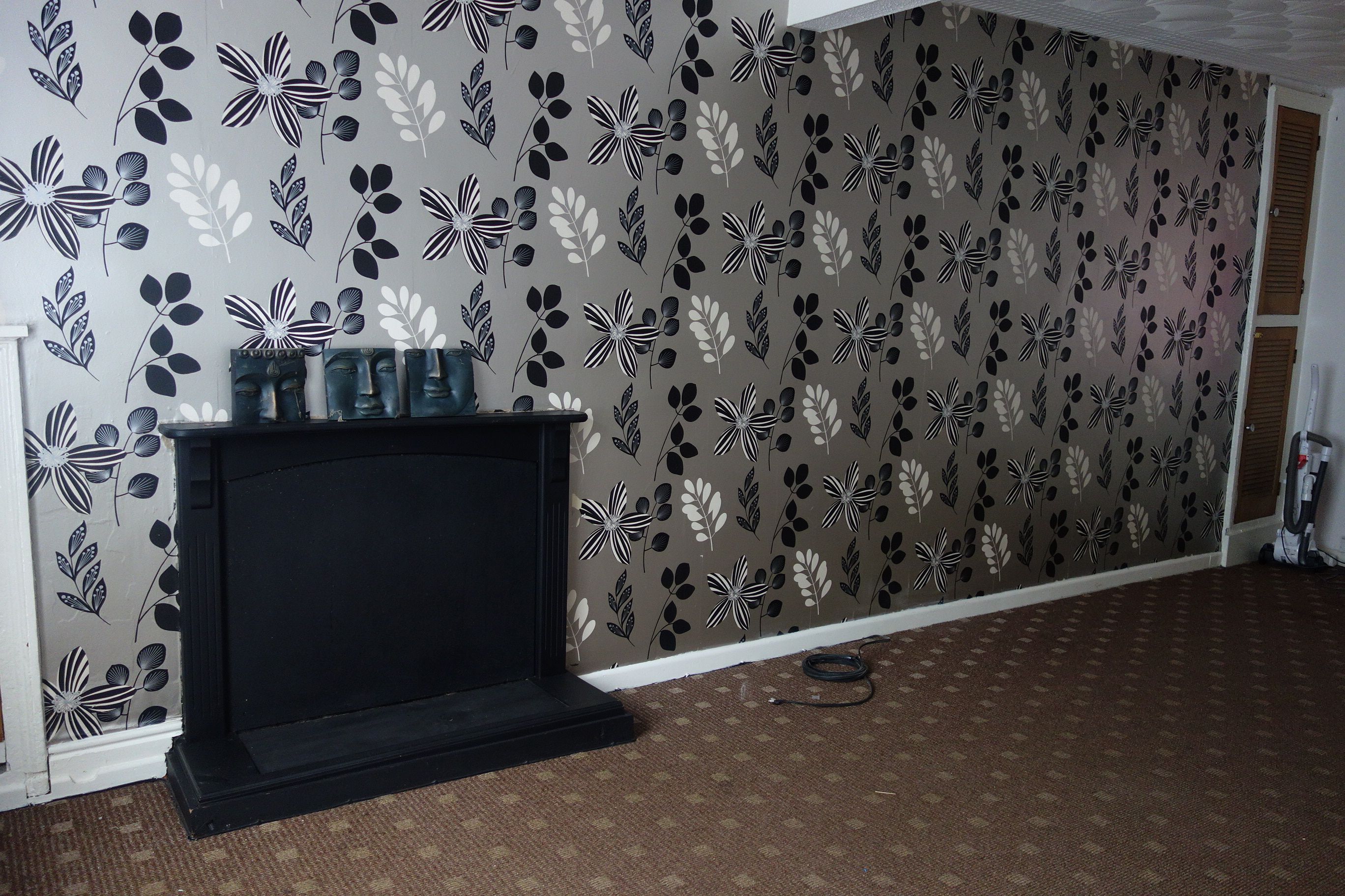 3 bedroom terraced house to rent, Ynyscynon Road, Trealaw CF, Tonypandy