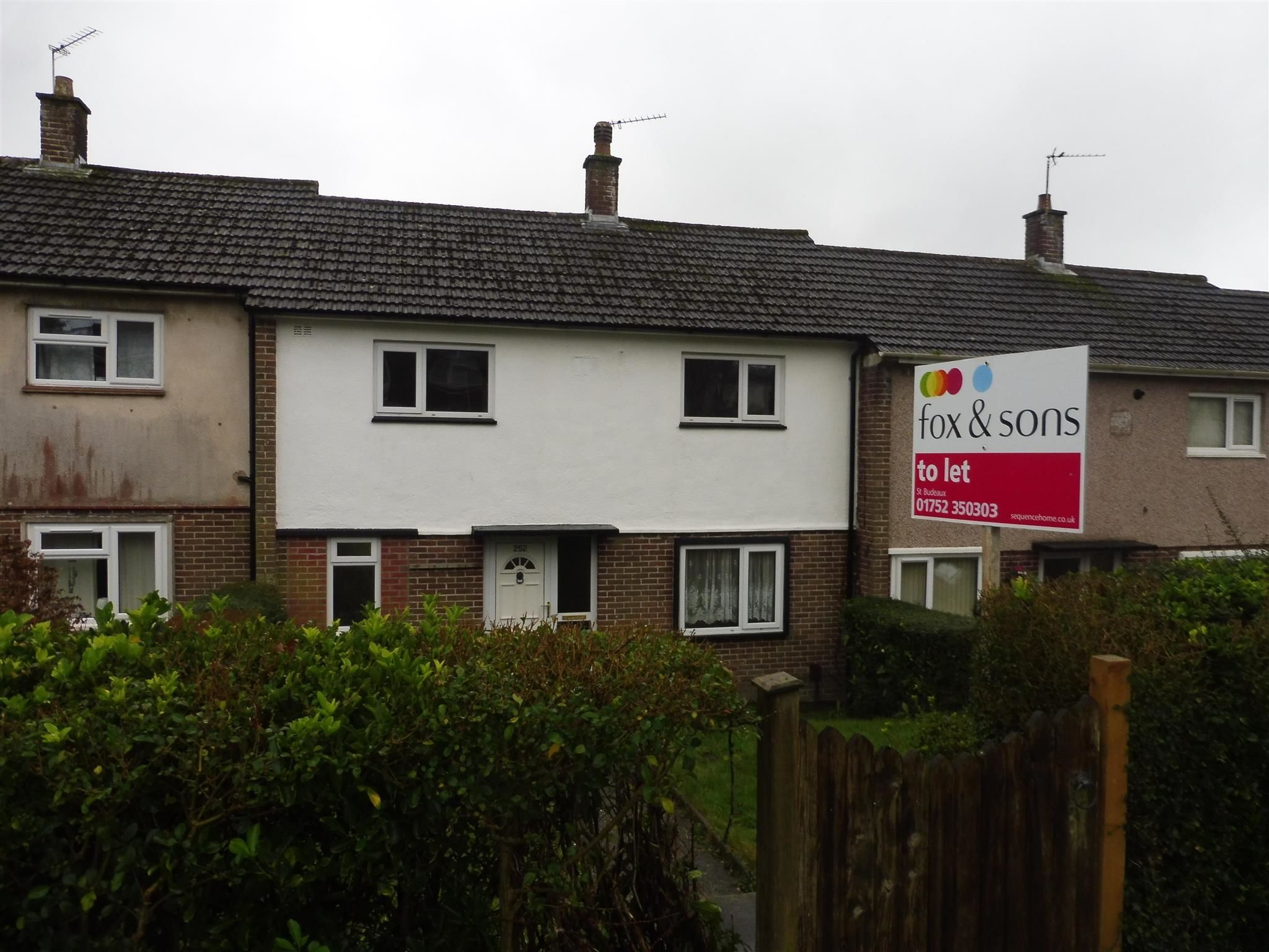 2 bedroom house to rent, Southway Drive, Plymouth, PL6 6QJ