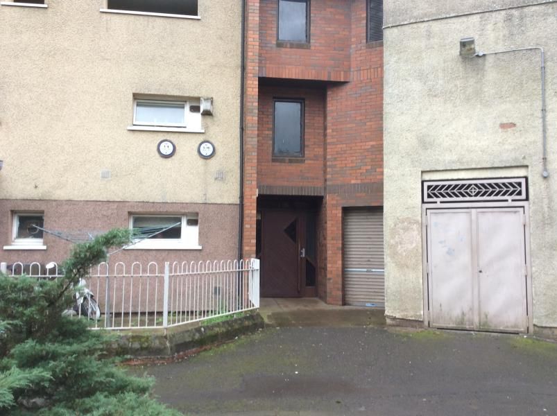 3 bedroom flat to rent, Clifden Blue Court, Whitfield, Dundee, DD4 0LR
