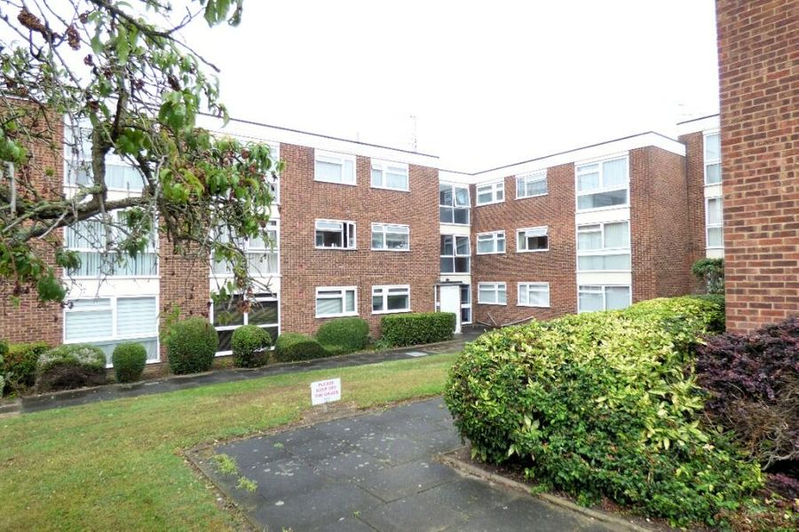 Upminster - Tyrells Close