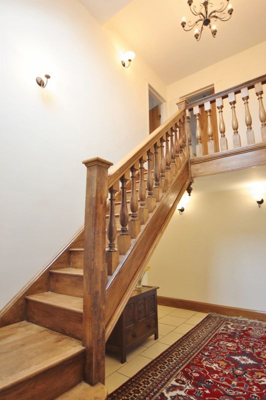 5 Bedroom Barn Conversion For Sale Barn Croft Ledsham Village