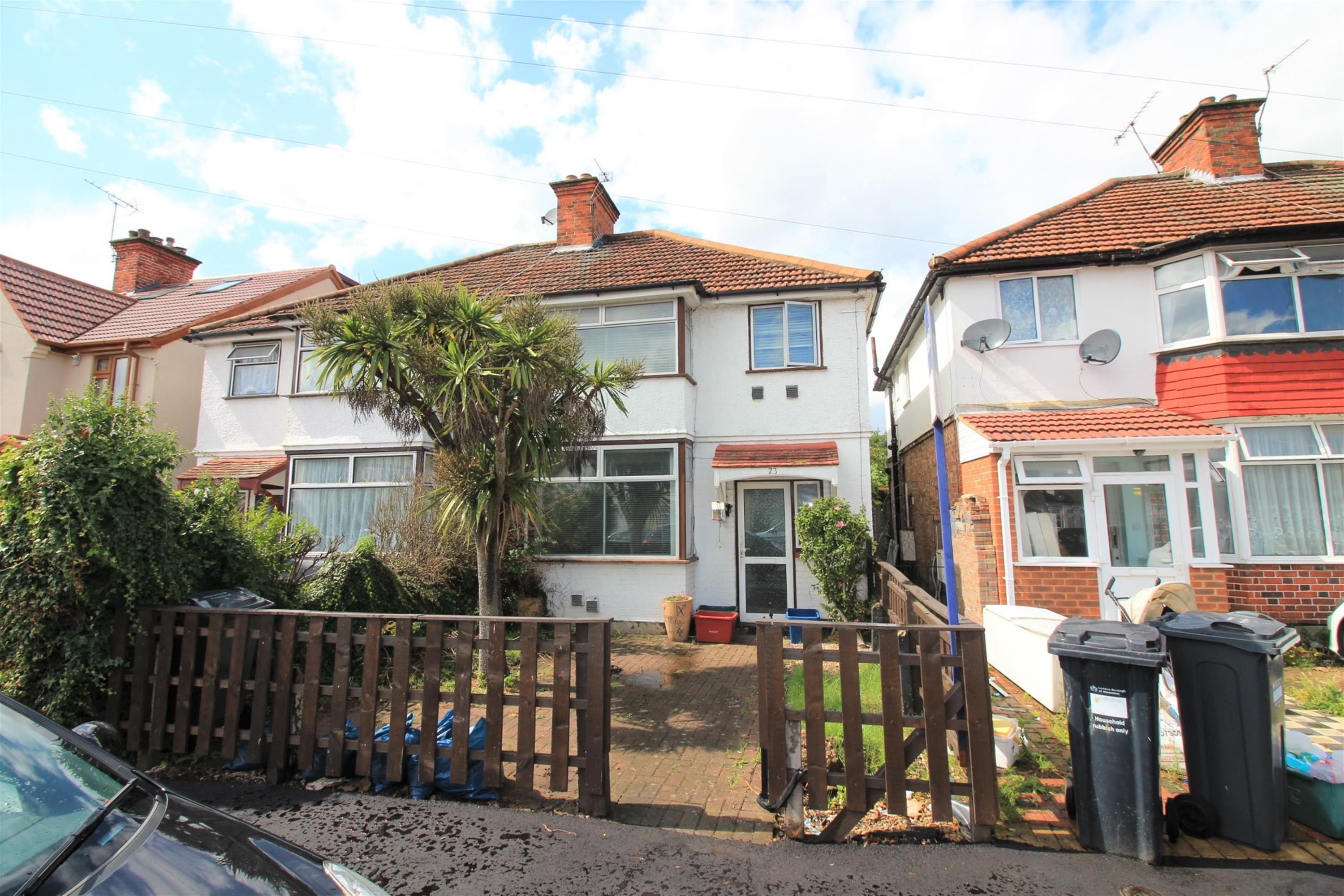 3 Bedroom Semi Detached House For Sale Springwell Road