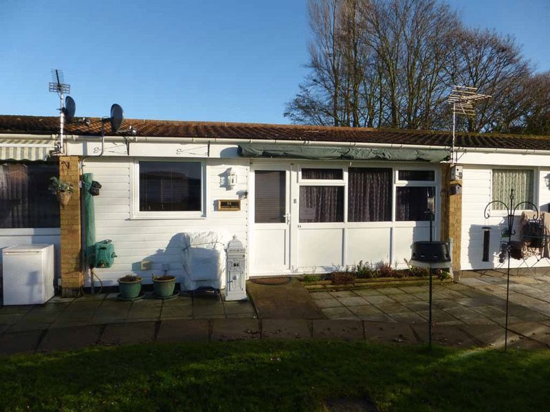 1 bedroom chalet for sale, Waveney Valley, Kingfisher Park Homes, Burgh