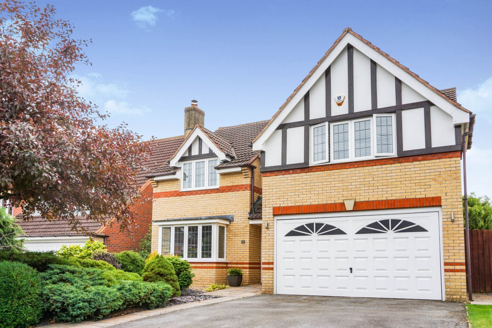 4 bedroom detached house for sale, Applin Green, Emersons Green