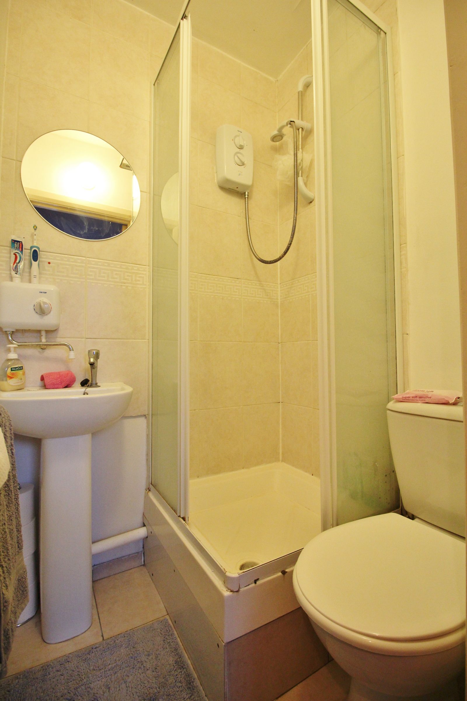 Studio flat to rent, High Road, Whetstone, London N, N20 0QA