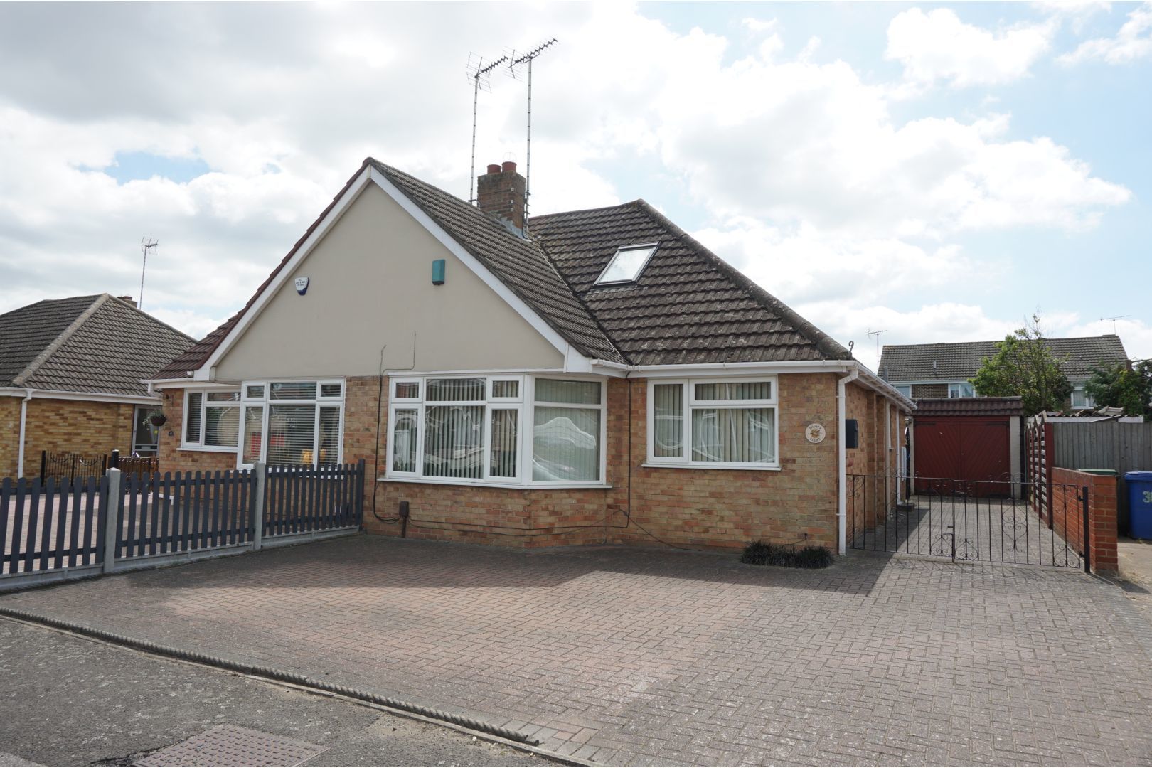 3 bedroom semidetached bungalow for sale, Sandford Road, Sittingbourne