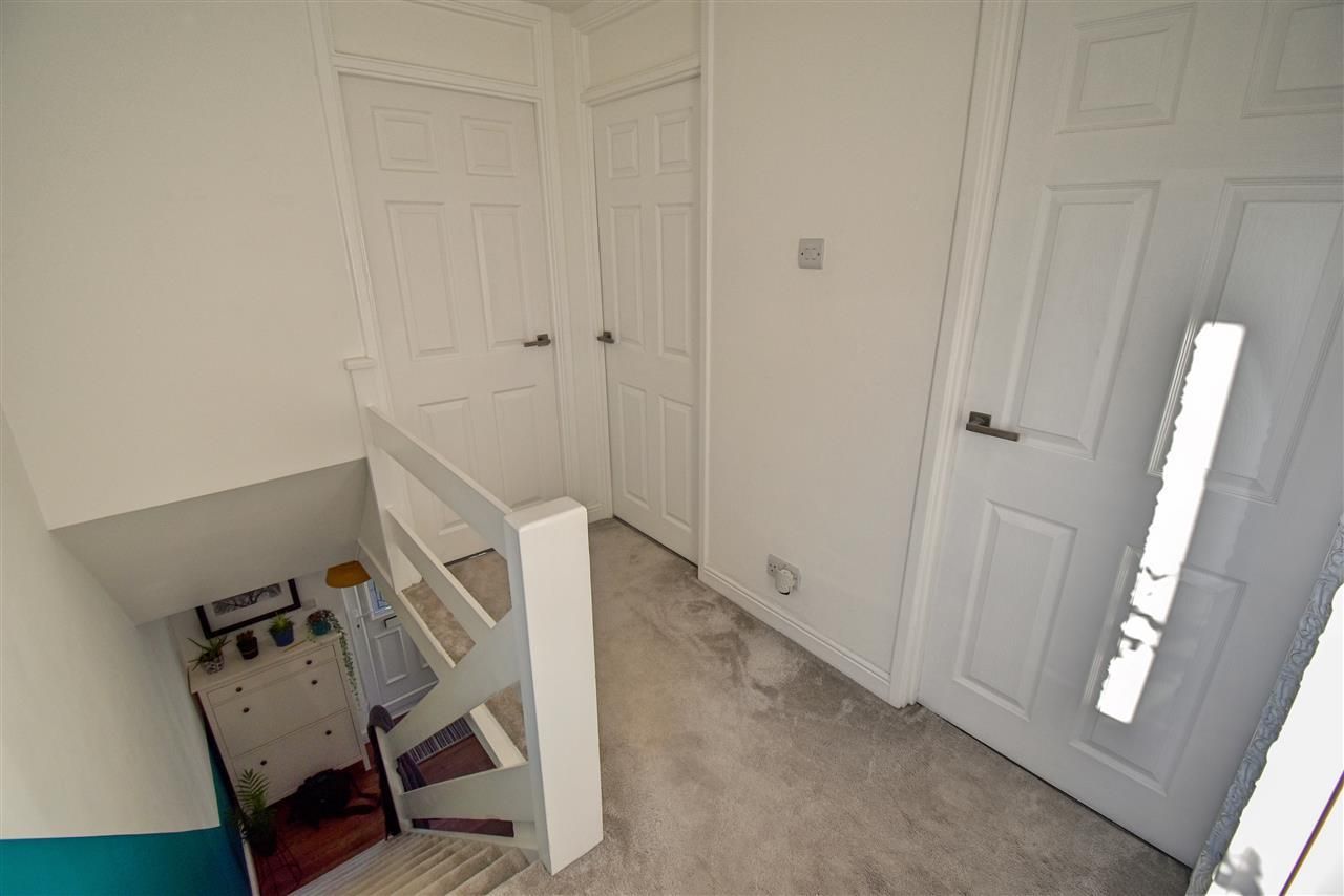 3 bedroom semidetached house for sale, Rainworth Water Road, NG21 0DT