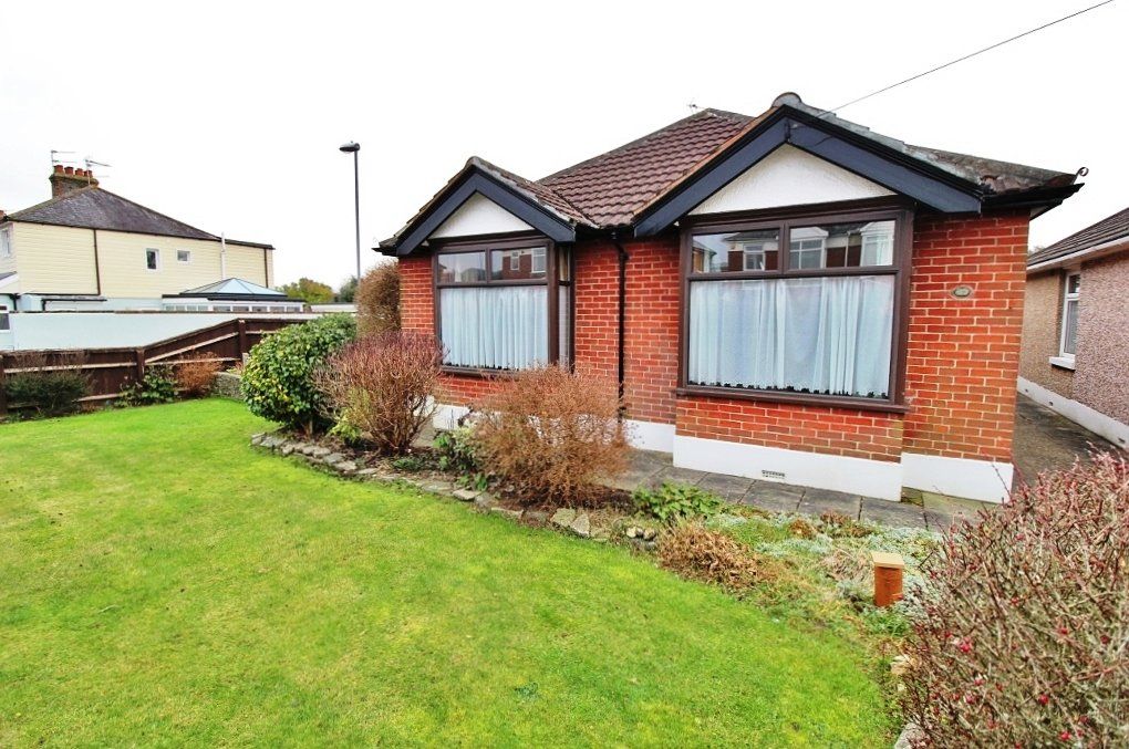 3 bedroom detached bungalow for sale, Central Road, Drayton, Portsmouth