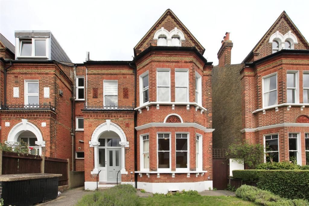 2 bedroom flat for sale, Lyford Road, Wandsworth, London, SW18 3LU